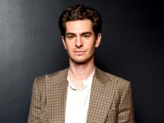 Andrew Garfield: “Cuando dije que mi madre iba a empezar cuidados paliativos, suspendieron la producción por mí”