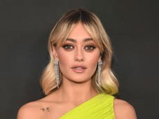 Ella Purnell de ‘Yellowjackets’: “Tenía 15 años, hacía sesiones de fotos y sacaban un sostén y pantaletas”