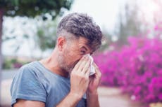 ¿Tengo covid o gripe? Cómo distinguir los síntomas en medio de la nueva ola de ómicron