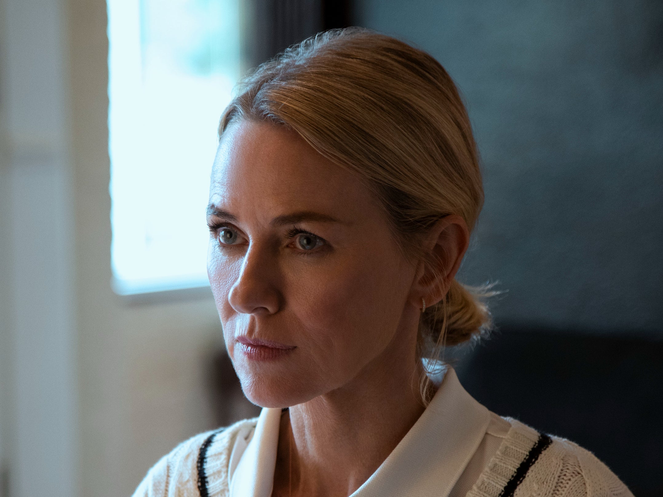 Naomi Watts como Nora Brannock en ‘The Watcher’