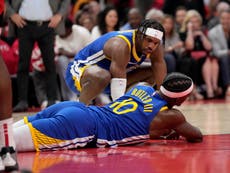 Brooks responde a críticos por falta sobre Butler: 'El jugador sucio es Draymond Green'